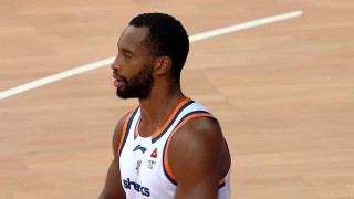 betvictor伟德(中国)唯一官方网站-上海男篮4连胜，排名暂时升至第2 弗格36分梦回巅峰 主力保存体能