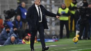 betvictor伟德(中国)唯一官方网站-国米助教：希望巴斯托尼伤势不重，命运依然掌握在我们自己手中