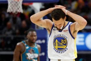 betvictor伟德(中国)唯一官方网站-内外线防守被活塞捅穿 卫冕冠军到底怎么了？