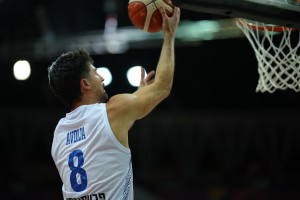 betvictor伟德(中国)唯一官方网站-阿夫迪亚全能表现高效砍下23分，贡献8篮板5抢断三分4中3