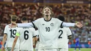 betvictor伟德(中国)唯一官方网站-斯图加特CEO：曾考虑拒绝对沃尔特马德的报价，但俱乐部利益至上