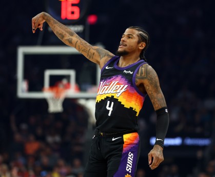 betvictor伟德(中国)唯一官方网站-手感略回暖！杰伦·格林16投7中&amp;三分8中2 砍下20分4板4断&amp;7失误